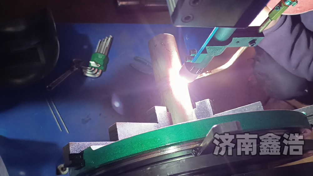 氬弧自動(dòng)焊設(shè)備1140，智能數(shù)控